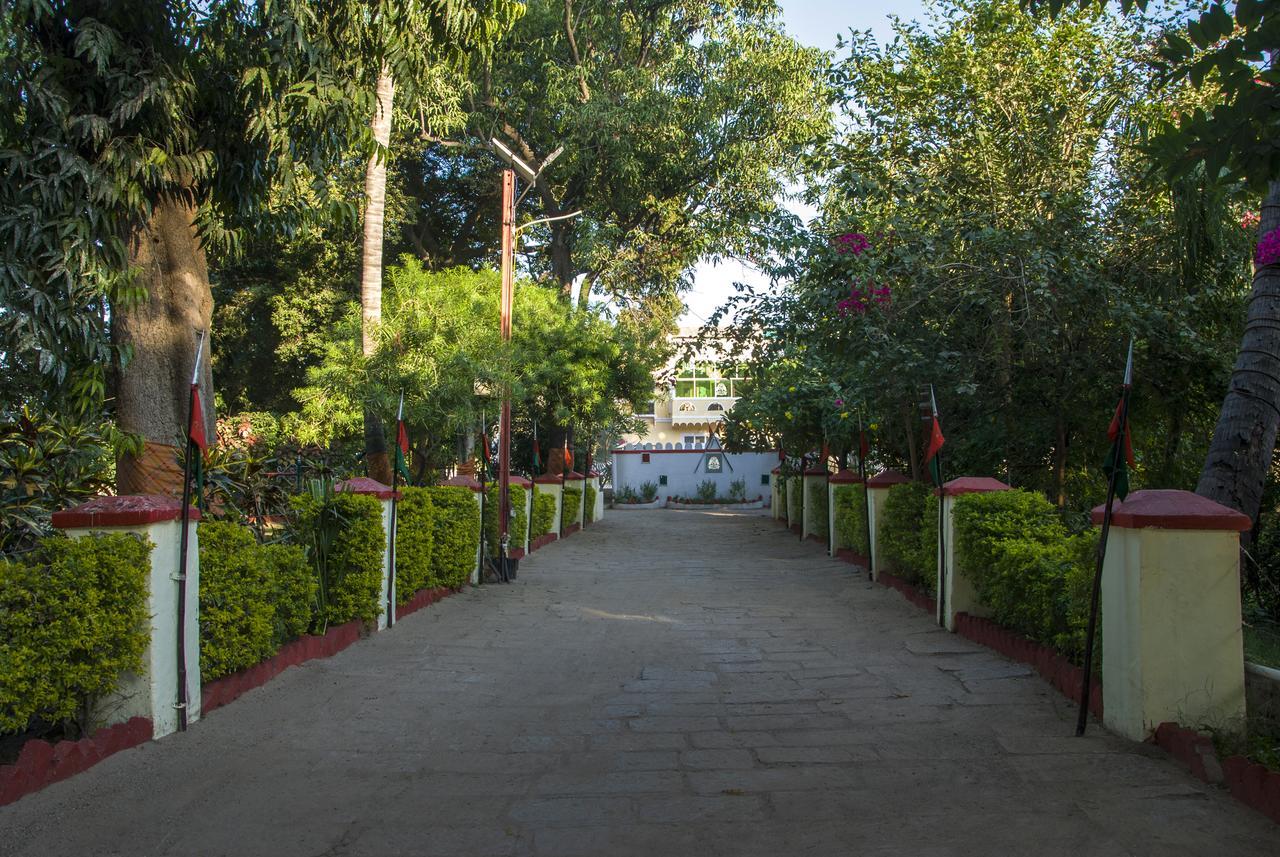 Garden Palace Heritage Homestays Vadasinor Exterior photo