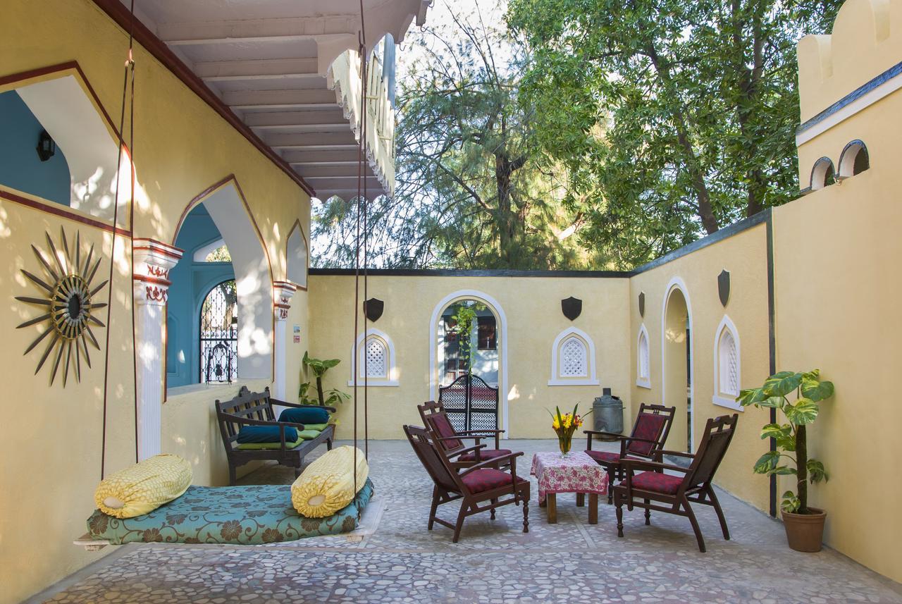 Garden Palace Heritage Homestays Vadasinor Exterior photo